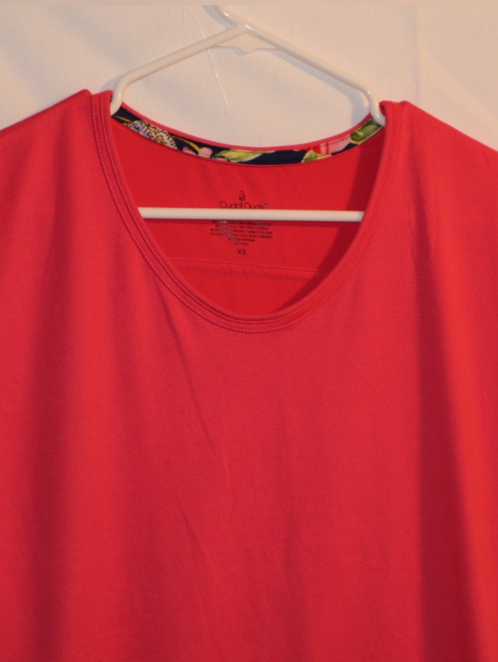 Women's Cuddl Duds® Cozy Short Sleeve Pajama Top Pink Size XS - Picture 6 of 8